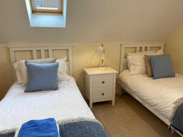 Stylish Contemporary Seaside Holiday Home With 5 Bedrooms, Sea View, Parking And Ev Point Herne Bay Eksteriør bilde